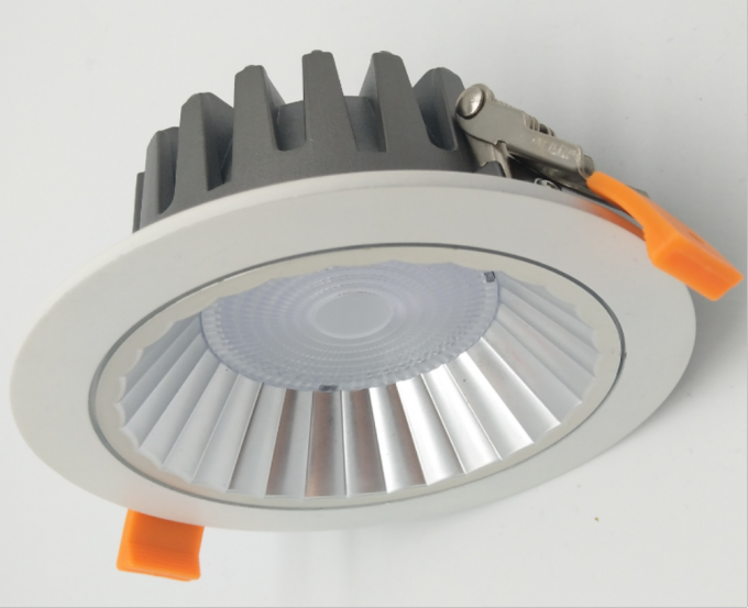 100V - Blendschutz-LED Downlights Aluminiumlegierungs-Lampen-Körper 240V Dimmable gegründet
